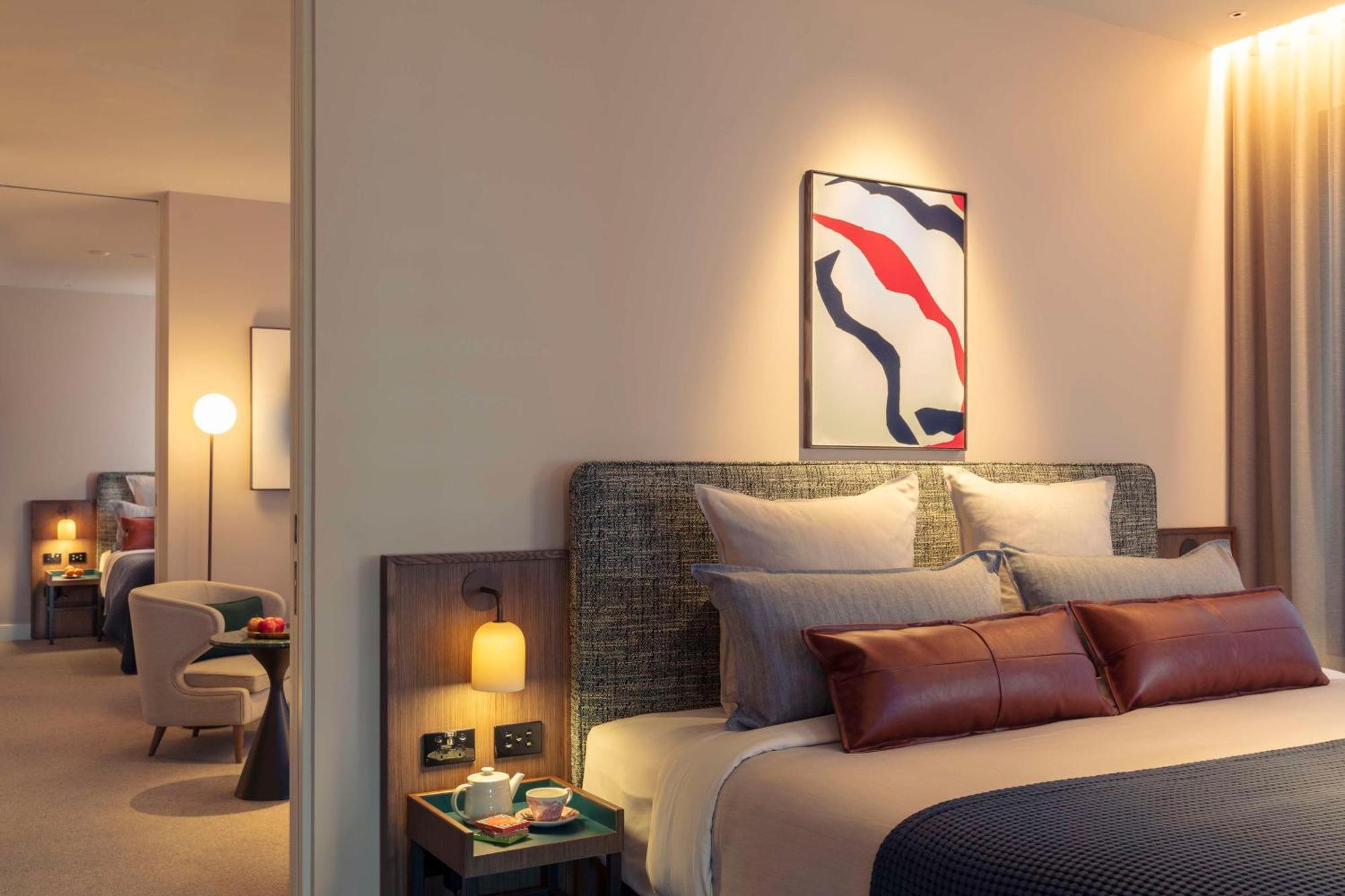 Next Hotel Melbourne, Curio Collection By Hilton Экстерьер фото