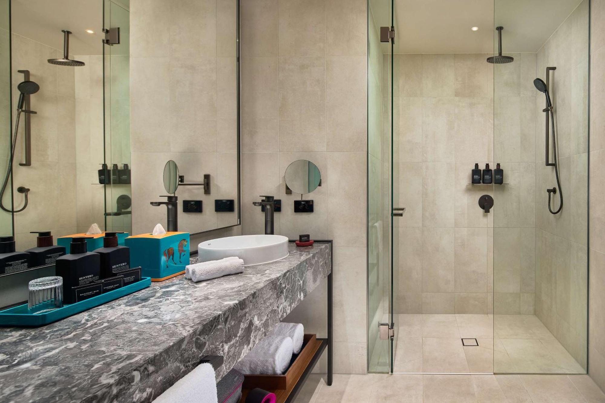 Next Hotel Melbourne, Curio Collection By Hilton Экстерьер фото