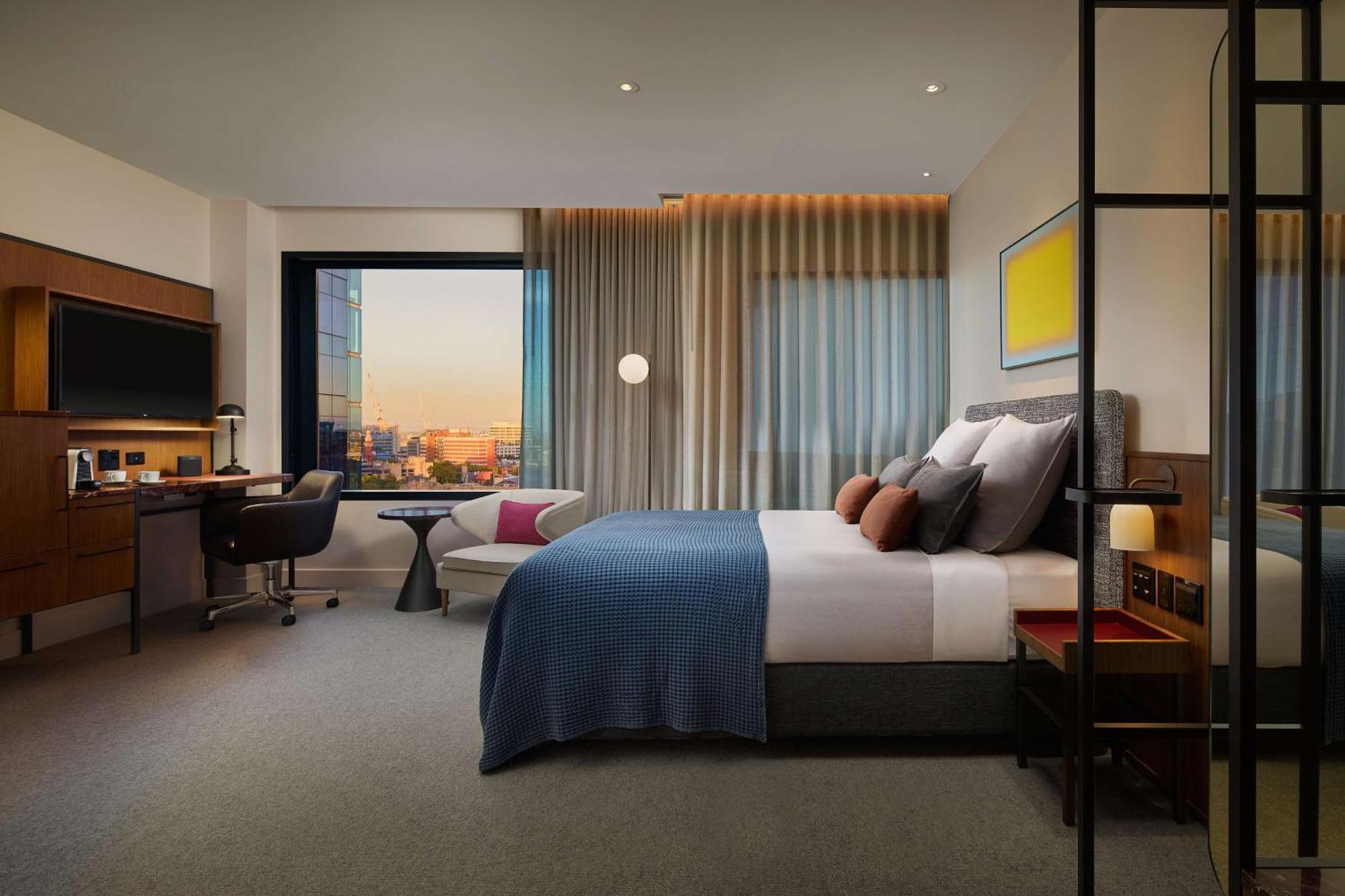 Next Hotel Melbourne, Curio Collection By Hilton Экстерьер фото